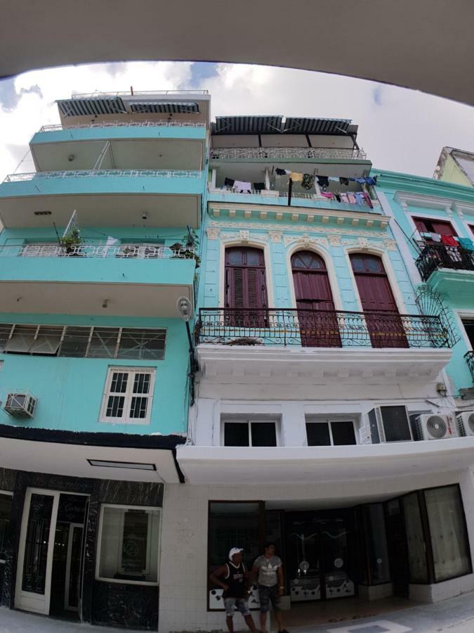 Hostal Habana Boulevard Havana Exterior photo